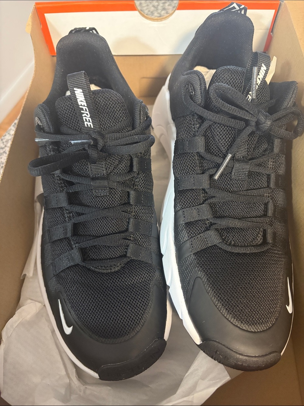 New in box Nike Metcon 7